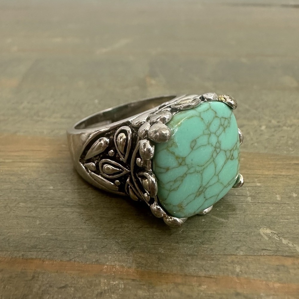18k Gold Electroplated Ring Silver Tone Turquoise  Victorian Engraved Size 6.5